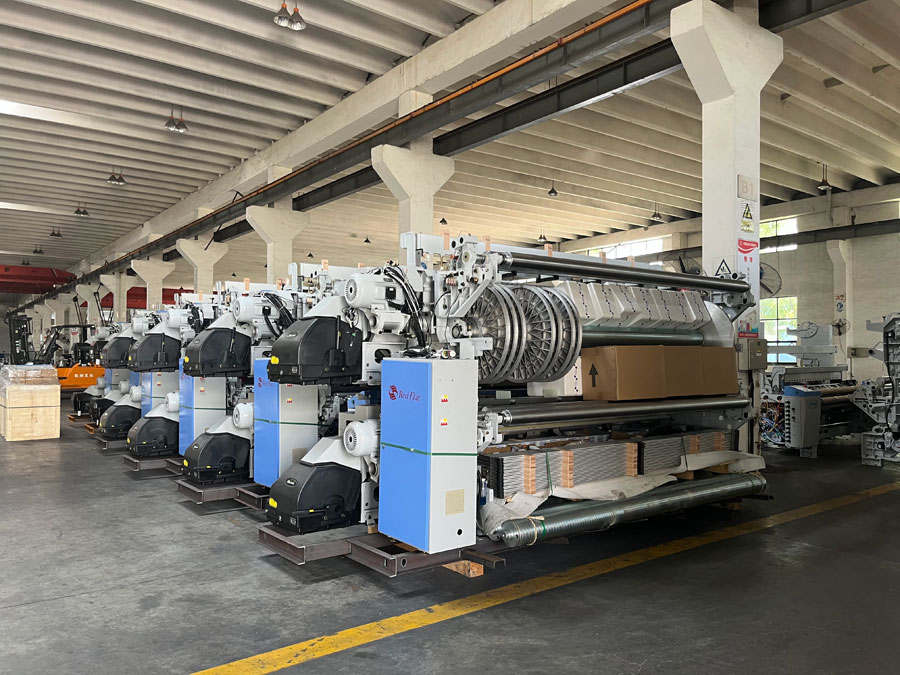 噴氣織機(jī)發(fā)貨